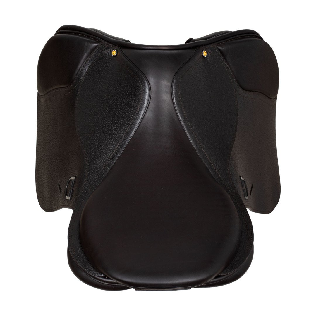 Jumping Saddle  Sella da salto Venus con logo in rilievo 0,00 €