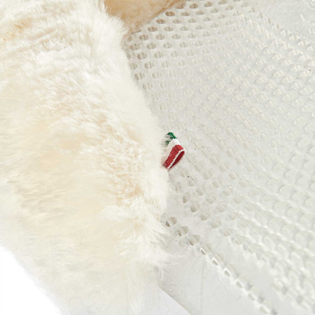 Active Pony Gel Pad Cut Out Sheepskin Just Gel