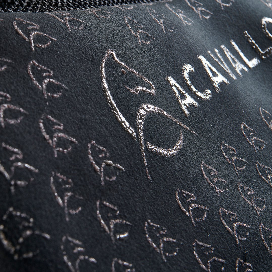 Spine Free Doppelseitiges Gel-Silikon-Griffsystem & Memory-Schaum-Dressur