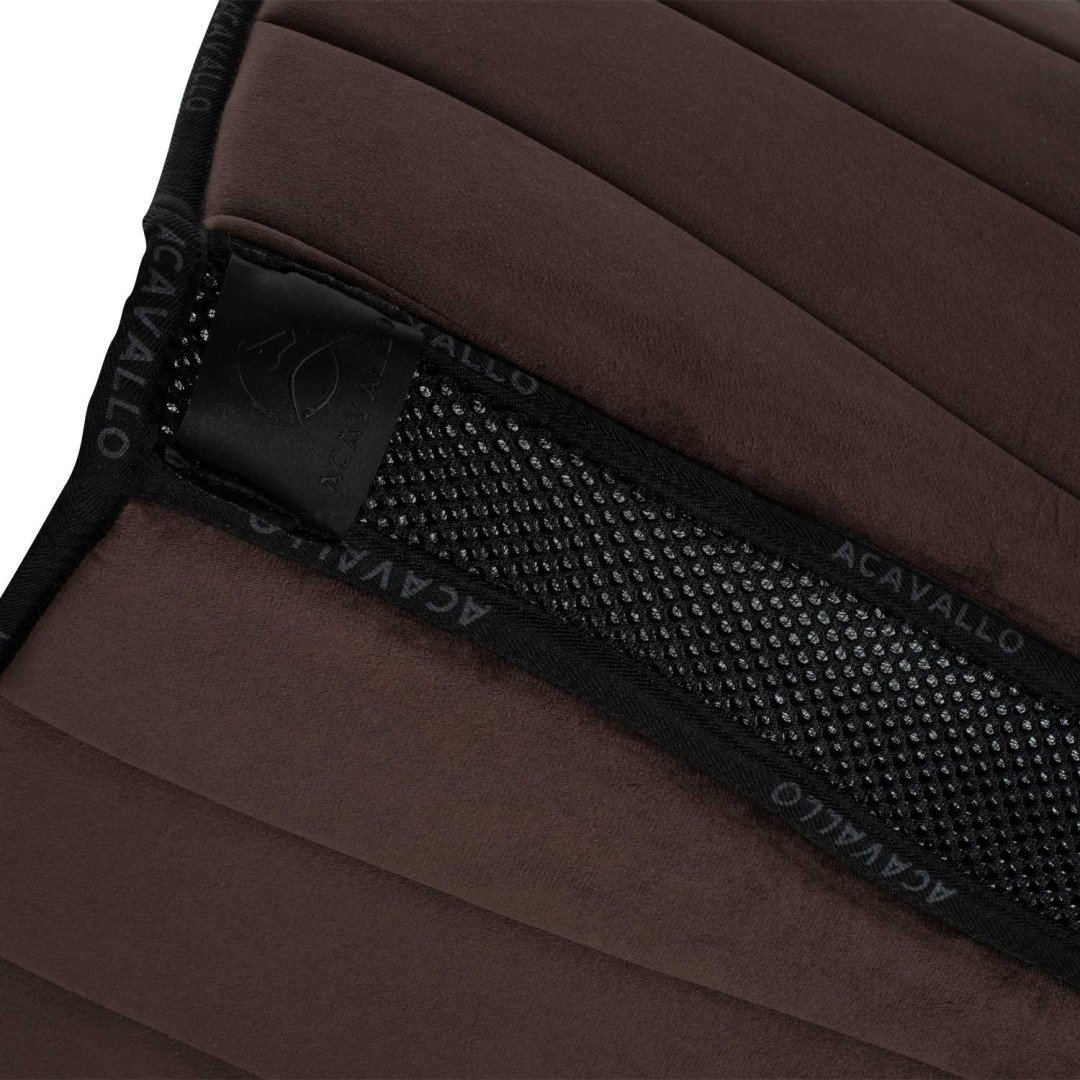 Quilted Louvre Square Pad Jump