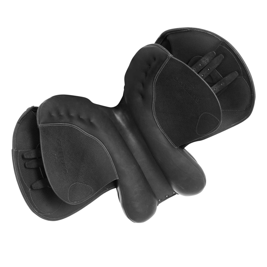 Guttuso Jumping Saddle   Flocked Panels Guttuso Jumping Saddle   Flocked Panels