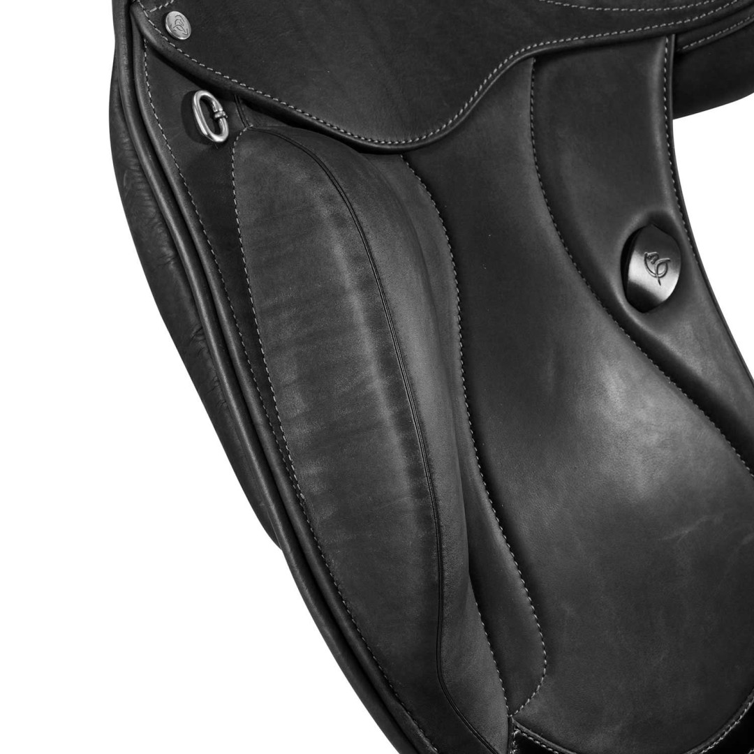 Mantegna Dressage Tilted Cantle Saddle Mantegna Dressage Tilted Cantle Saddle