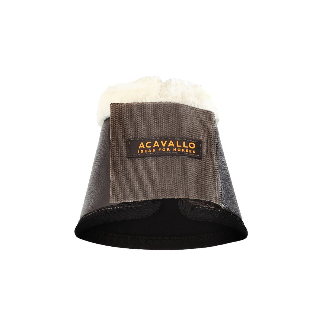 Botas Bell em couro ecológico com fecho de velcro