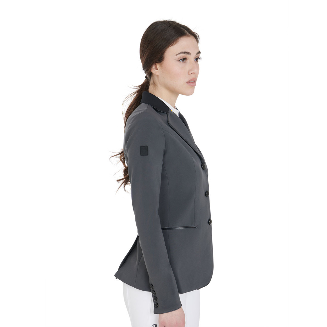 Women's Three-button Competition Jacket Women's Three-button Competition Jacket