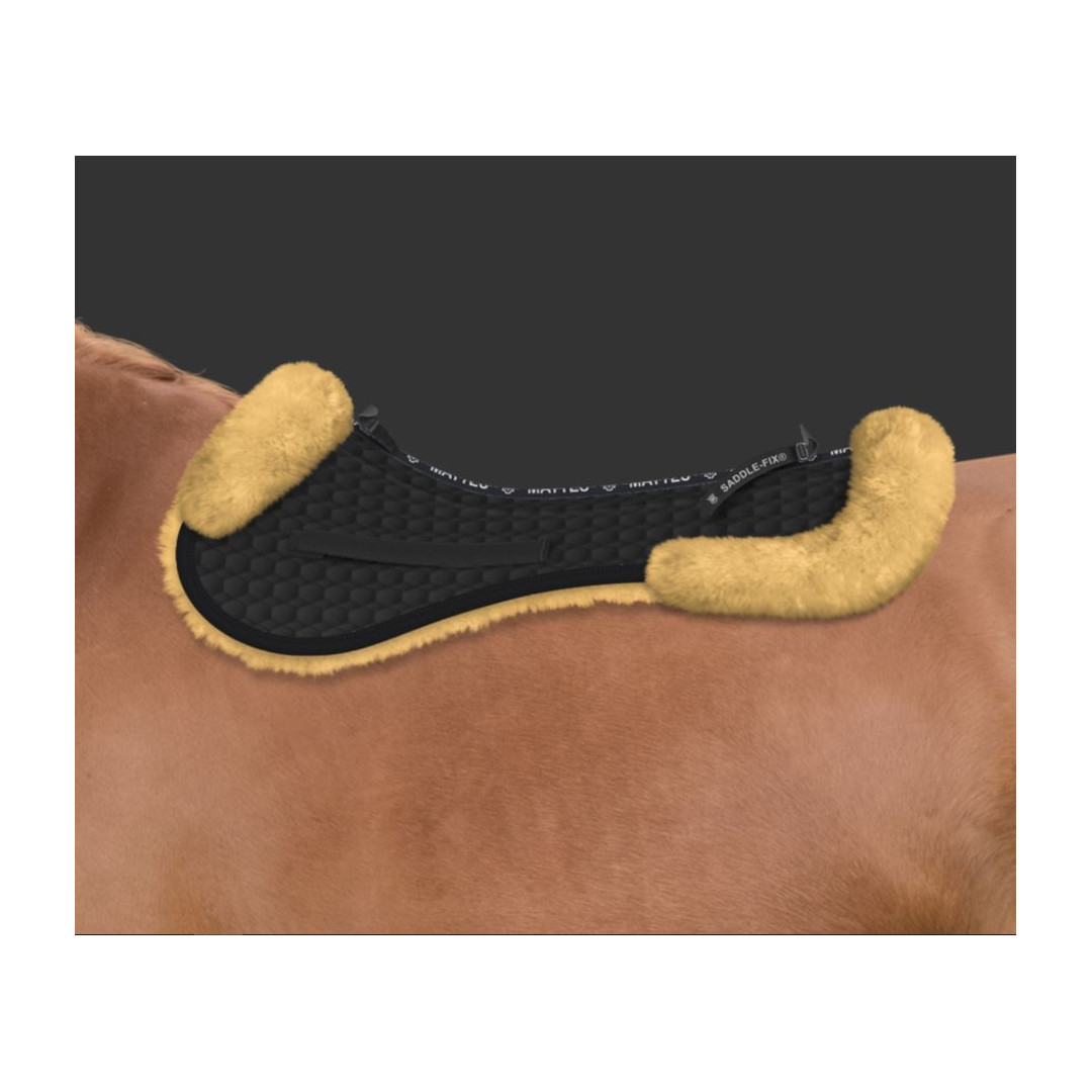 Lambskins  MATTES Salvagarrese Black in pure Natural Sheepskin - show jumping lamb 140,98 € Lambskins  MATTES Salvagarrese Black in pure Natural Sheepskin - show jumping lamb 140,98 €