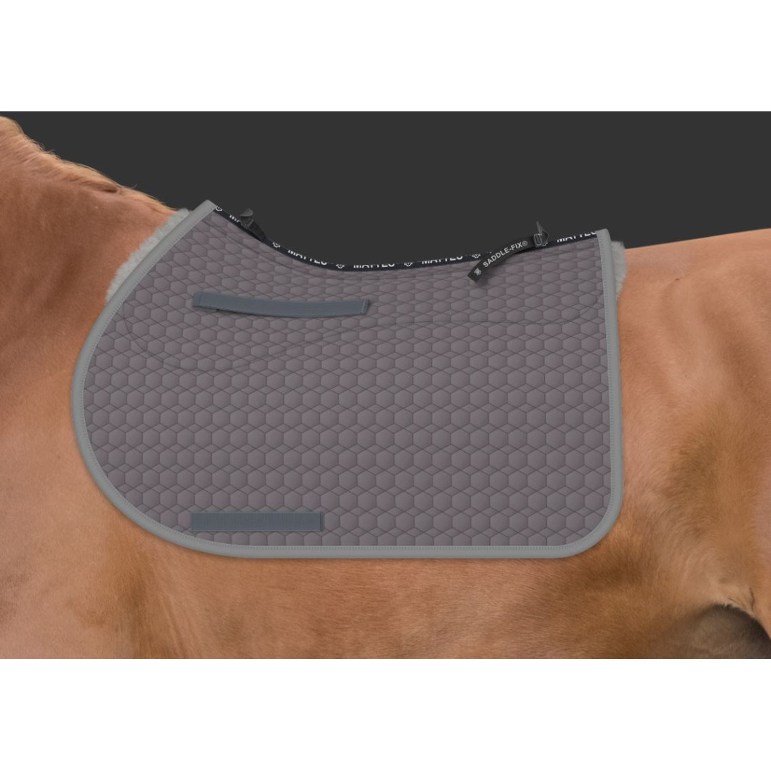 Compensadores  Silla de montar de piel de oveja pura MATTES - Salto de obstáculos 155,74 € Compensadores  Silla de montar de piel de oveja pura MATTES - Salto de obstáculos 155,74 €