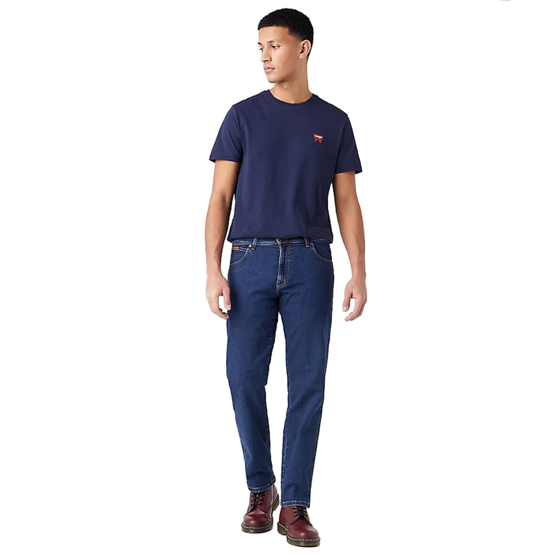 Jeans Wrangler Modello Texas Stretch Dark W12133009 Jeans Wrangler Modello Texas Stretch Dark W12133009