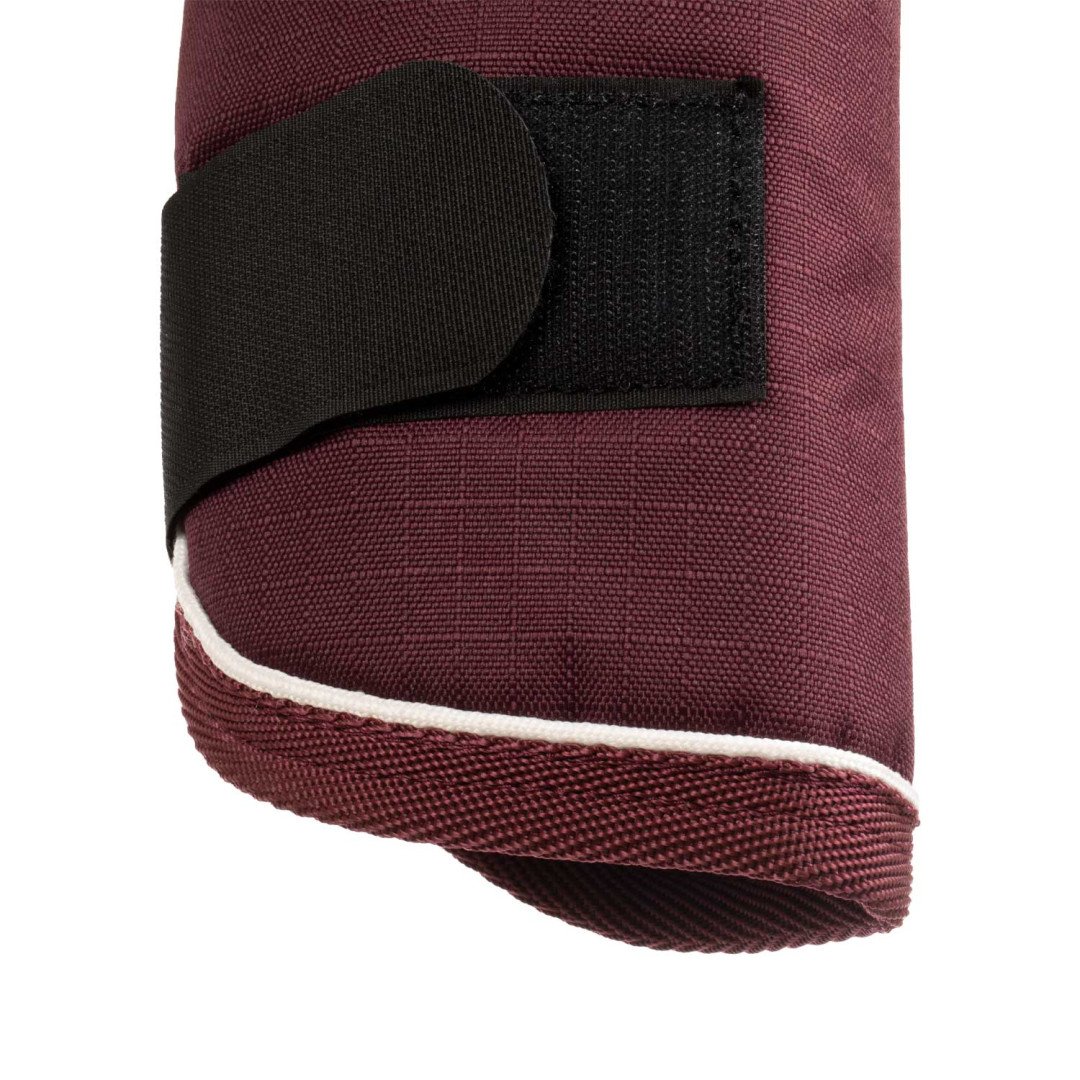 Protège queue rembourrée et hydrofuge