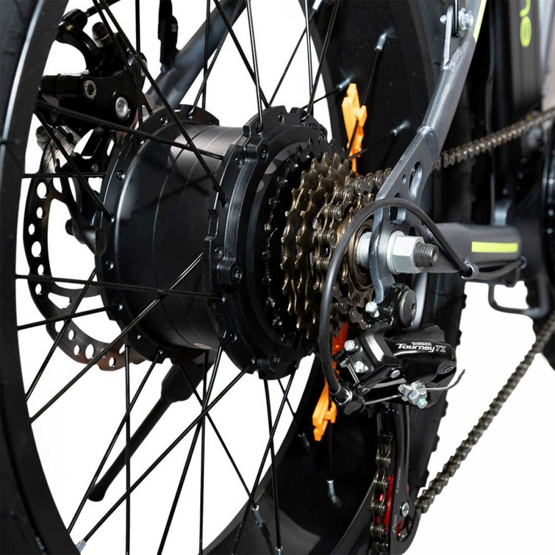 BICICLETTA BOMBER ONE