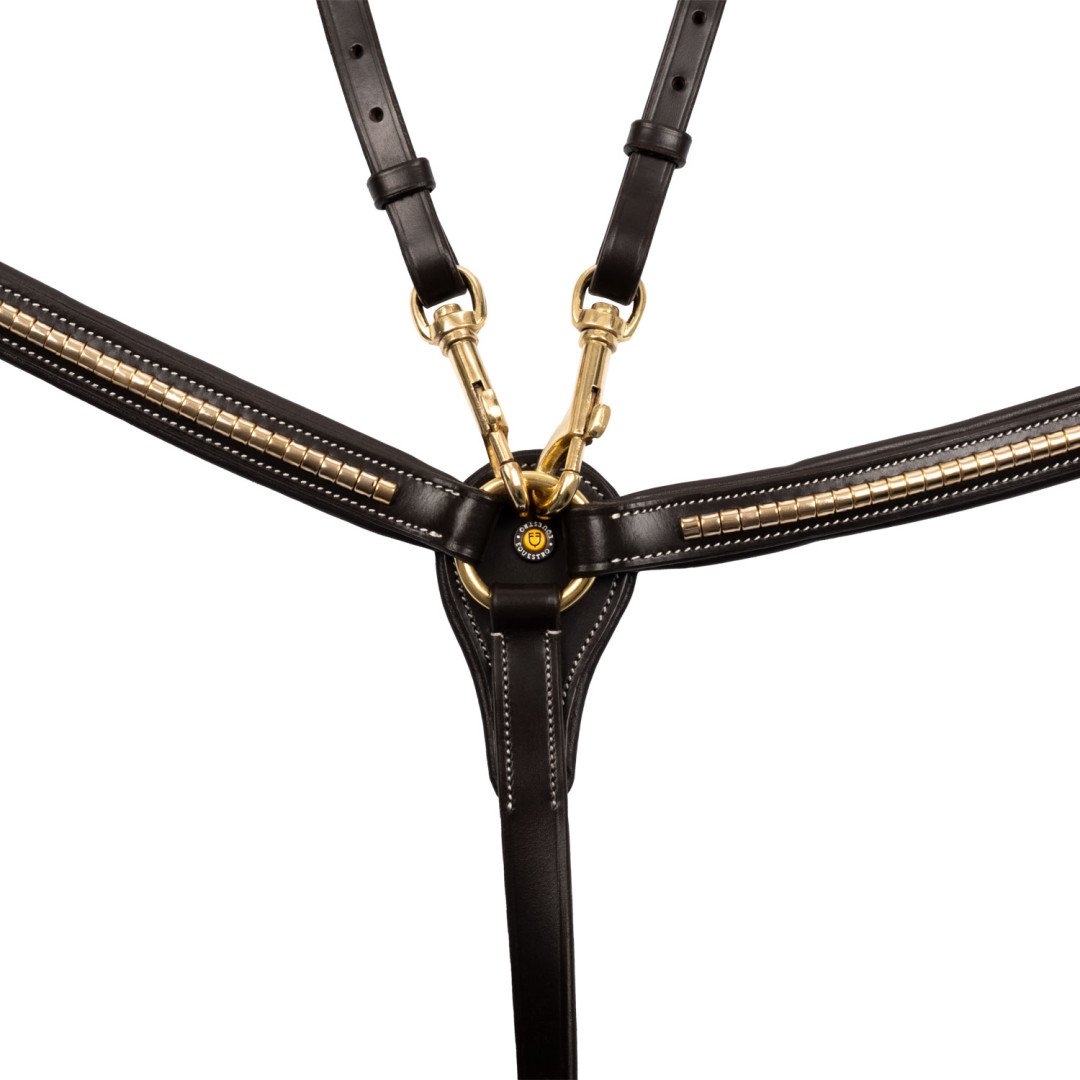 Pettorale con forchetta in pelle conciata con clincher in ottone