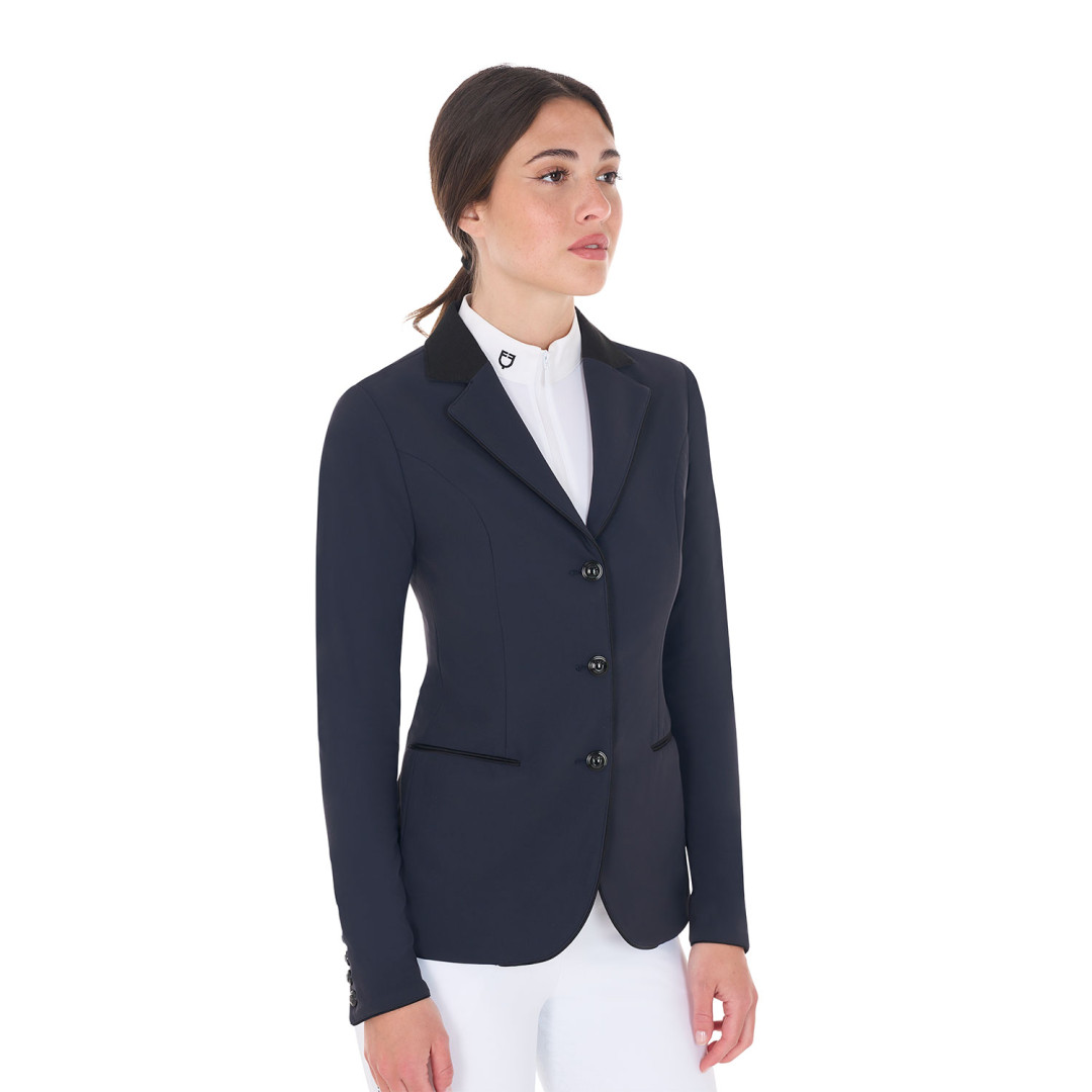 Women's Three-button Competition Jacket Women's Three-button Competition Jacket
