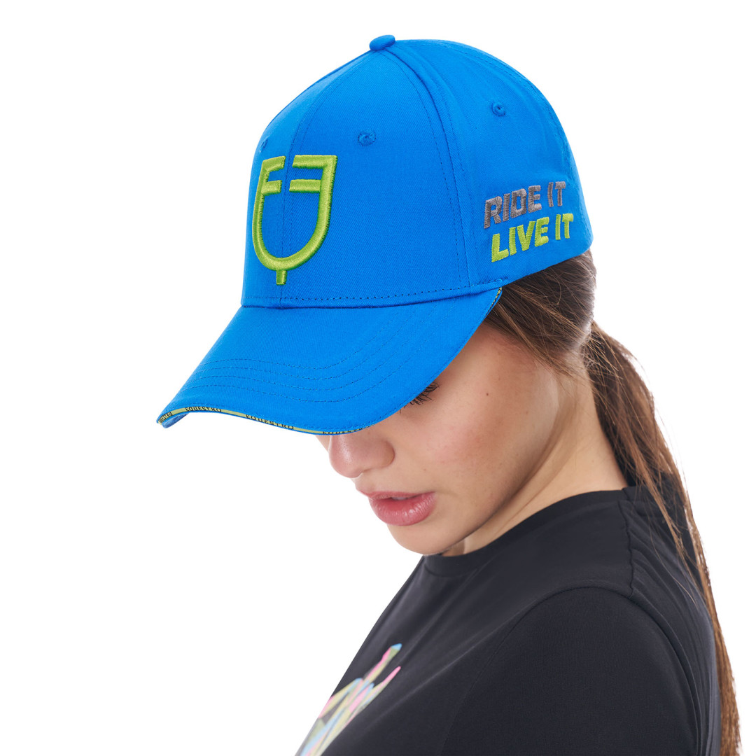 Cappello Equestro Nuova Collezione Cappello Equestro Nuova Collezione