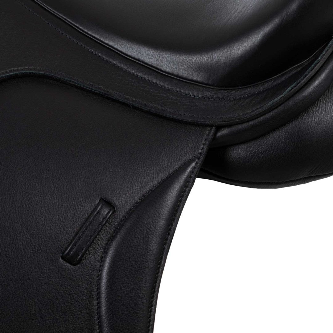 Pro Light Dressage Leather Saddle Dlx Model
