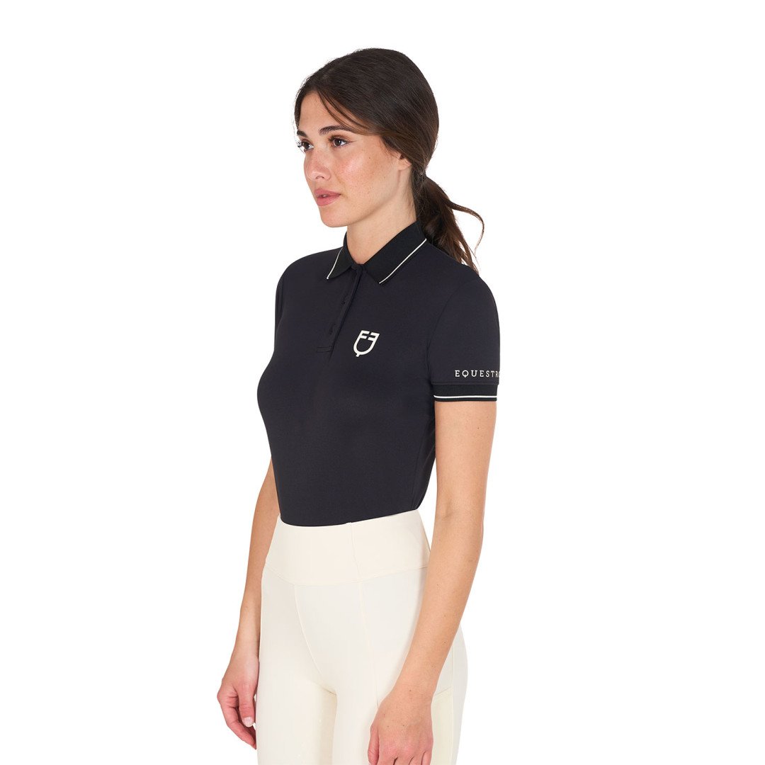 Women's slim fit polo shirt in breathable fabric
