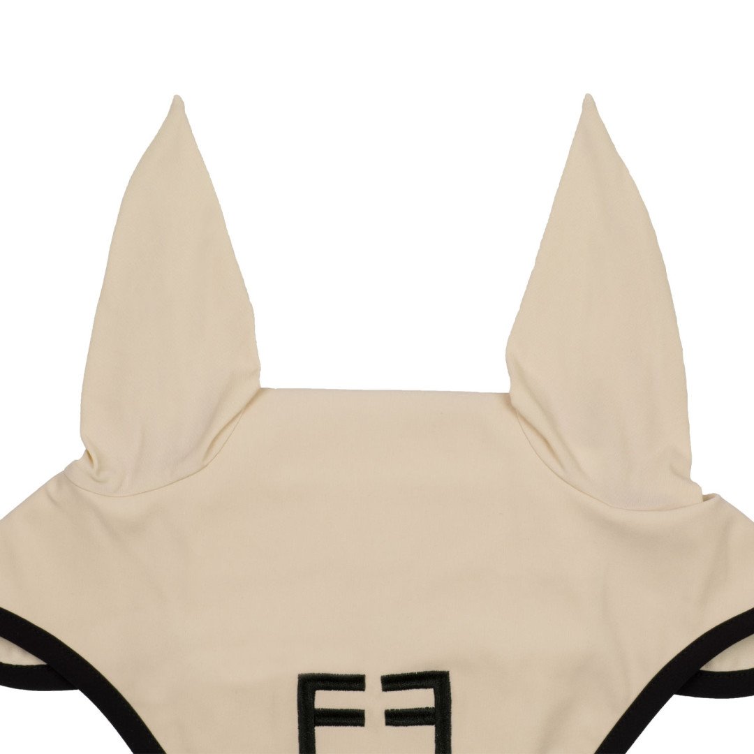 Gorra de tejido técnico edición línea negra