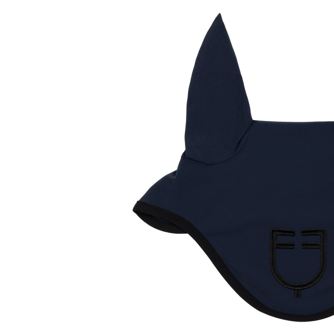 Gorra de tejido técnico edición línea negra