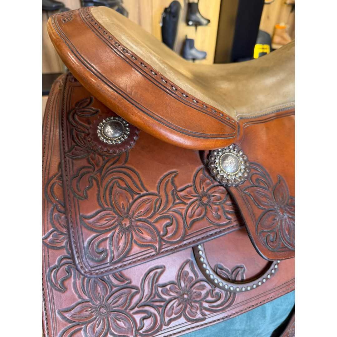 Used saddle Continental C76 Reining Saddle - 16'' 1,00&nbsp;€