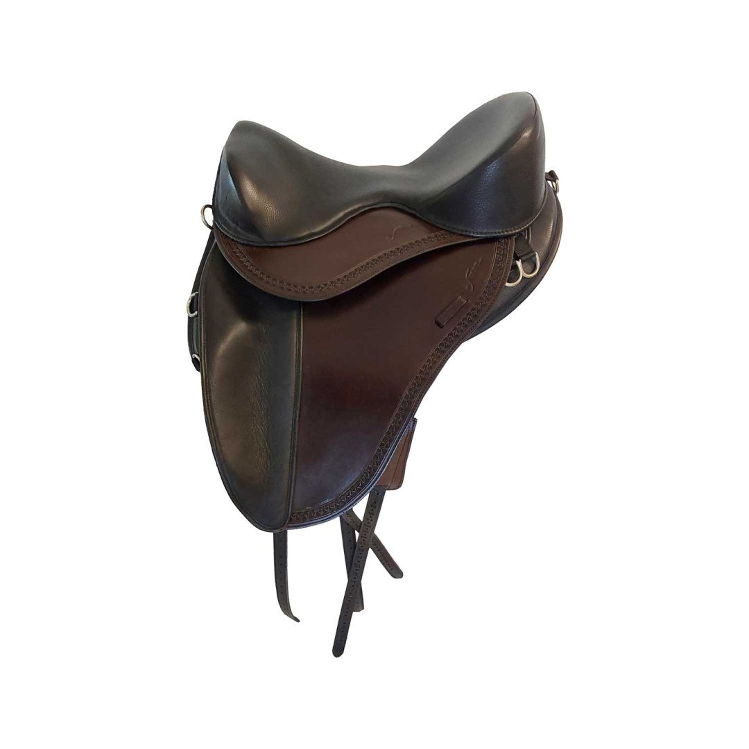 Sella da trekking treeless dressage pro short back 17.5 pollici