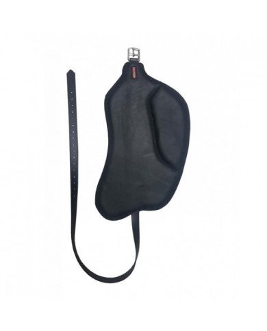 loros Equitime Wide Fender acolchoados em couro genuíno.