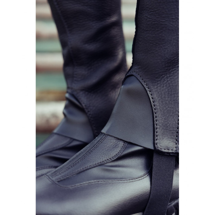 Mini-chaps  Mini-chaps en cuir véritable Equitime 122,13 € Mini-chaps  Mini-chaps en cuir véritable Equitime 122,13 €