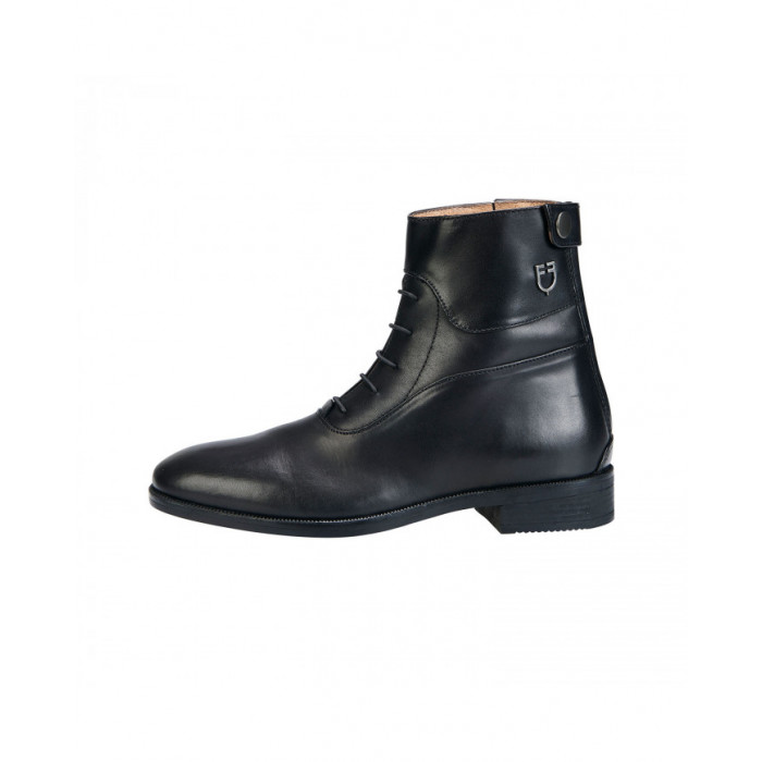 Ankle boots  Unisex Ankle Boots With Laces 97,38 € Ankle boots  Unisex Ankle Boots With Laces 97,38 €