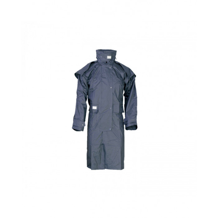 À prova d'água  Capa de chuva com capuz superior 109,75 € À prova d'água  Capa de chuva com capuz superior 109,75 €