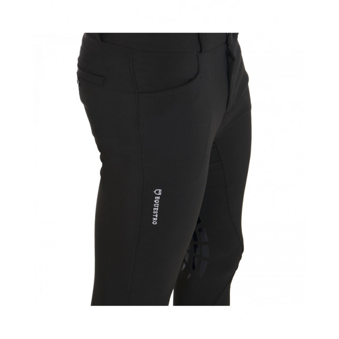 Pantalon  Pantalon Homme Modèle Nestor 97,54 € Pantalon  Pantalon Homme Modèle Nestor 97,54 €