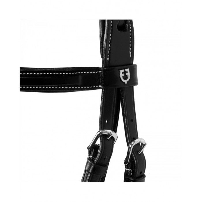 cabeçada  cabeçada de salto sem rédeas 94,26 €