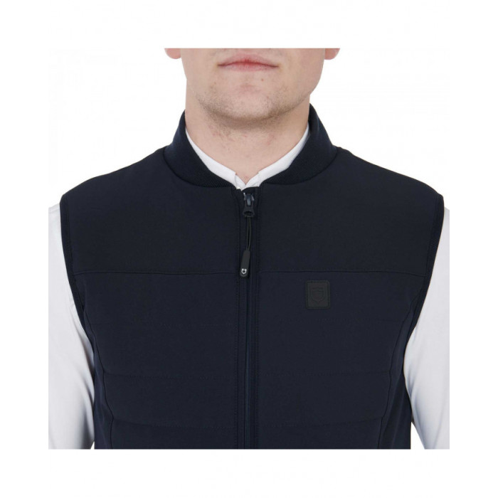 Sans manches  Homme Equestro Sans Manches En Tissu Technique Modèle Flam 130,33 € Sans manches  Homme Equestro Sans Manches En Tissu Technique Modèle Flam 130,33 €