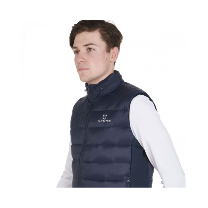 Sans manches  Modèle Equestro homme sans manches Lund 69,67 € Sans manches  Modèle Equestro homme sans manches Lund 69,67 €