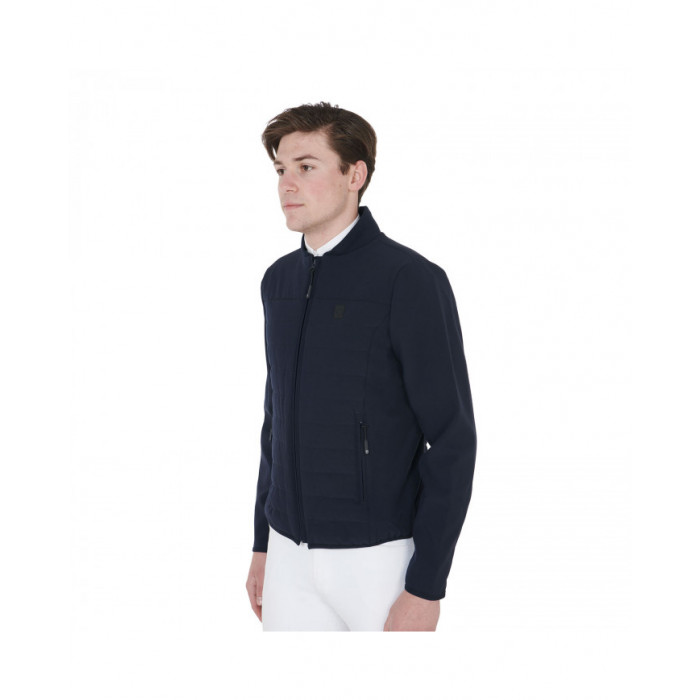 Vêtements d'extérieur  Veste Equestro pour homme en tissu technique modèle Hamar 122,94 € Vêtements d'extérieur  Veste Equestro pour homme en tissu technique modèle Hamar 122,94 €