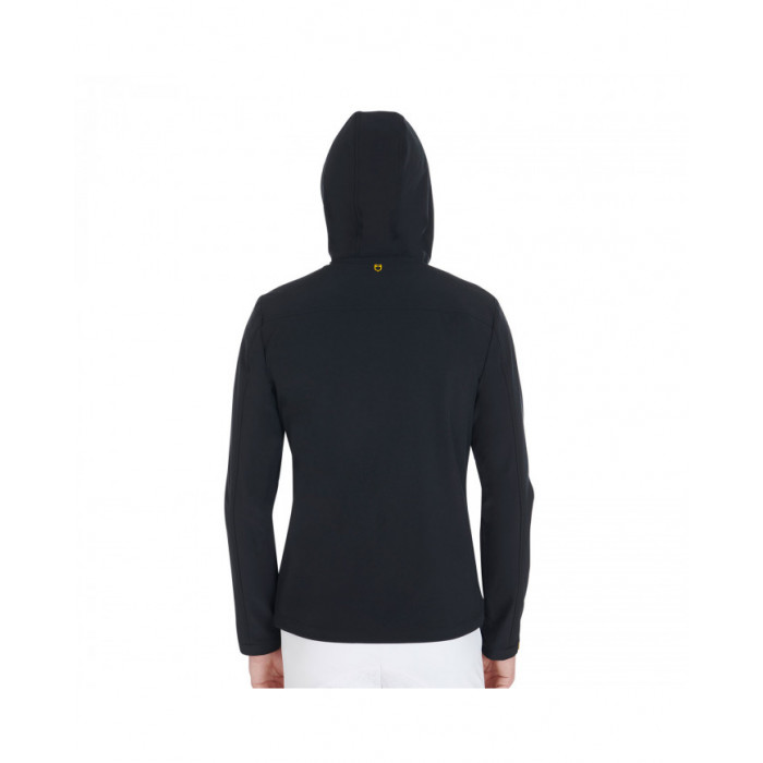 Vêtements d'extérieur  Softshell Technique Homme 139,26 € Vêtements d'extérieur  Softshell Technique Homme 139,26 €