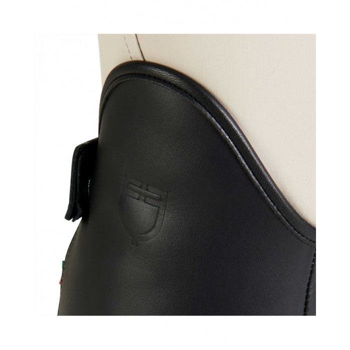 Polaina  Polaina Equestro Modelo Colombo 106,48 € Polaina  Polaina Equestro Modelo Colombo 106,48 €