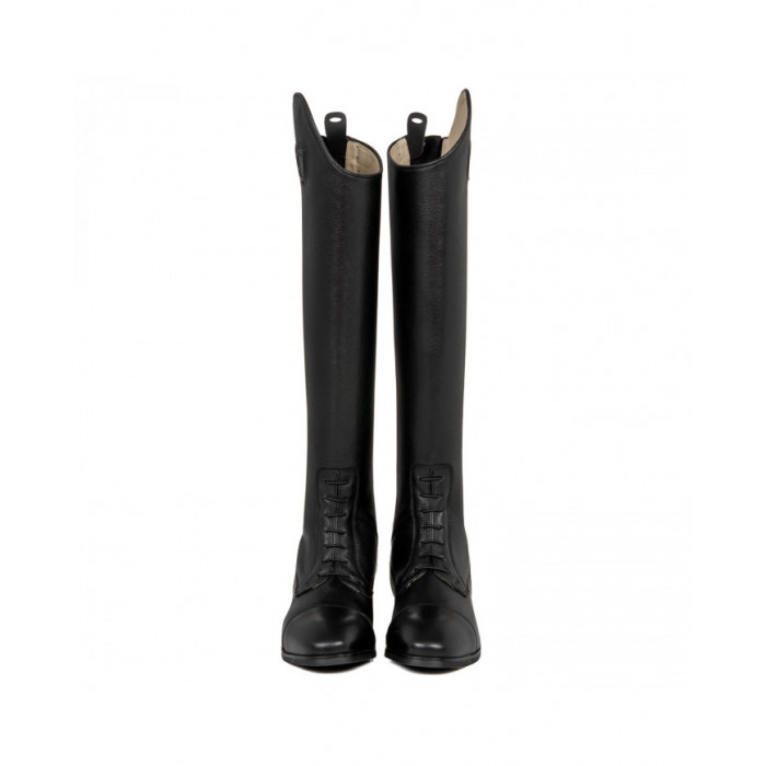 Stiefel  Stiefel Modell Venus 245,08 € Stiefel  Stiefel Modell Venus 245,08 €