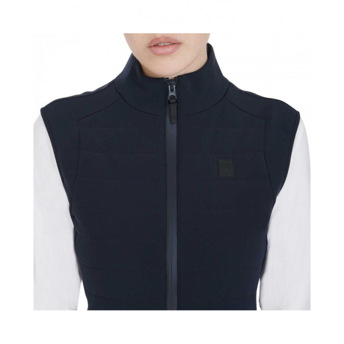 Sin mangas  Camiseta Sin Mangas Equestro Mujer En Tejido Técnico Modelo Kemi 130,33 € Sin mangas  Camiseta Sin Mangas Equestro Mujer En Tejido Técnico Modelo Kemi 130,33 €
