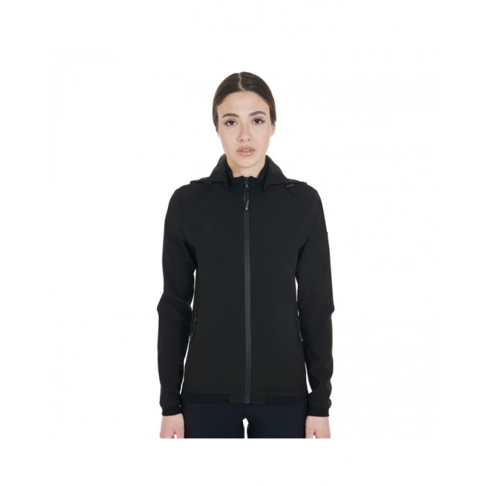 Capispalla Donna Monta Inglese  Softshell Donna Equestro Modello Bali senza Pile Interno 113,93 € Capispalla Donna Monta Inglese  Softshell Donna Equestro Modello Bali senza Pile Interno 113,93 €