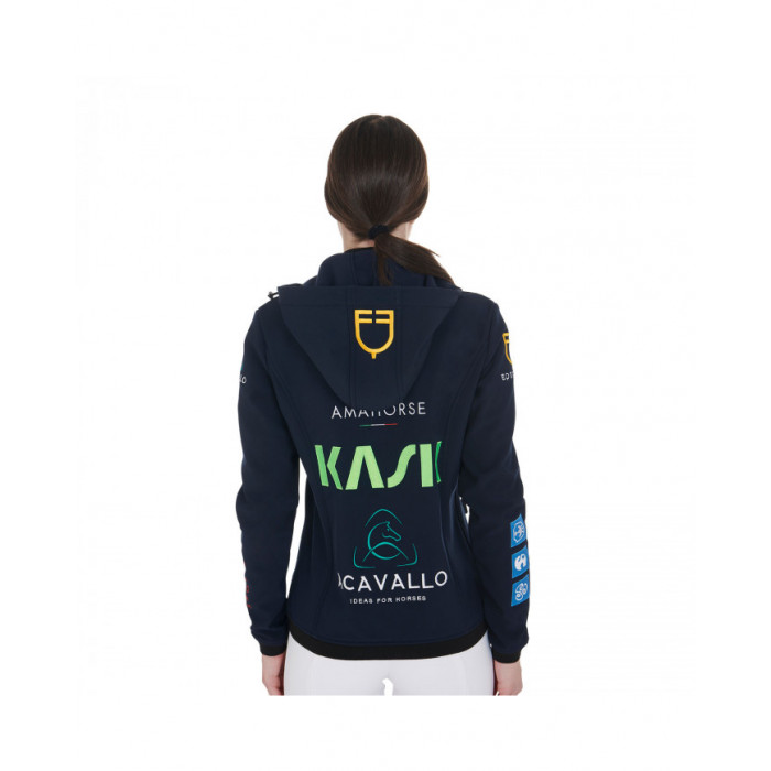 Capispalla Donna Monta Inglese  Softshell Donna Multilogo 143,44 € Capispalla Donna Monta Inglese  Softshell Donna Multilogo 143,44 €
