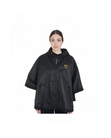 Waterproof Women's Raincoat Performance and Style 97,54&nbsp;€