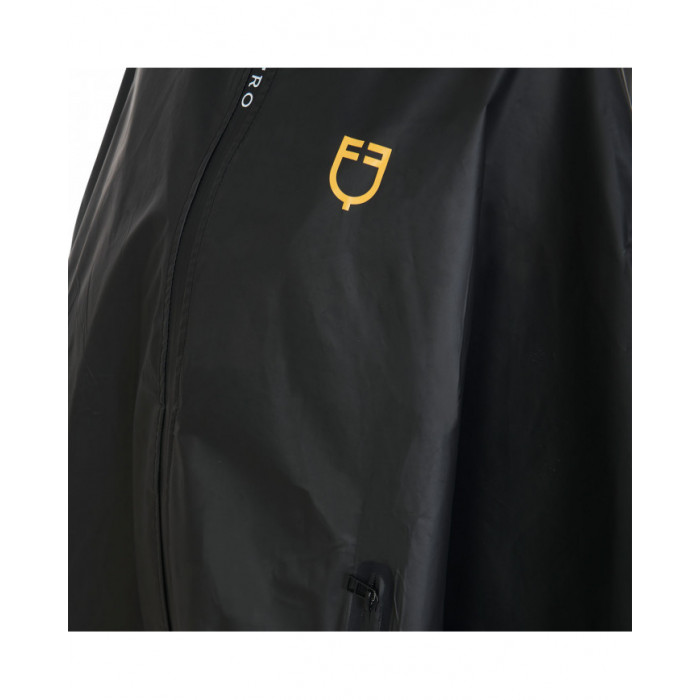 Impermeable  Impermeable de mujer de moda 97,54 € Impermeable  Impermeable de mujer de moda 97,54 €