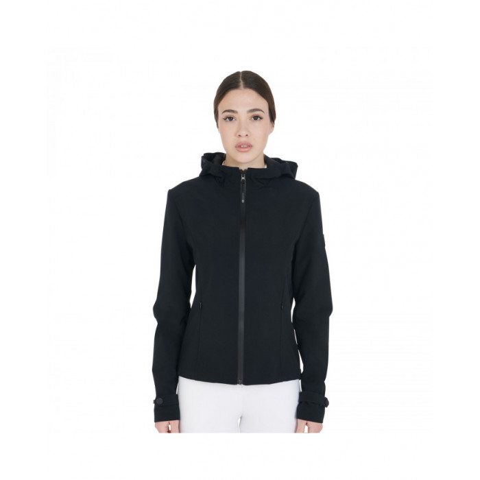 agasalhos  Softshell técnico feminino 138,52 € agasalhos  Softshell técnico feminino 138,52 €