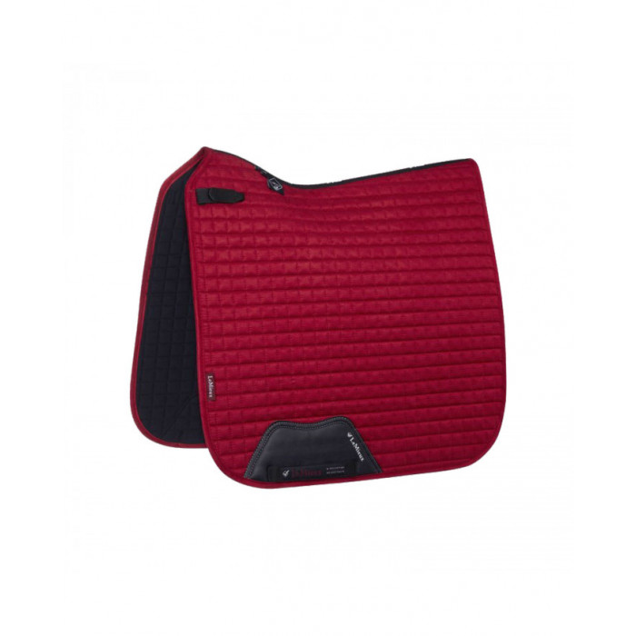 Sattelpads  Dressur Suede Square Chilli Large 60,45 € Sattelpads  Dressur Suede Square Chilli Large 60,45 €