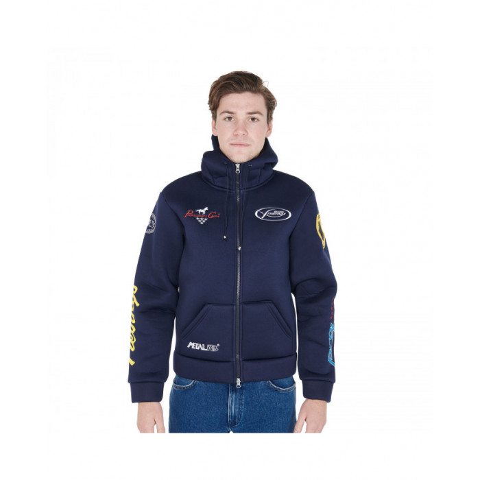 Bomber e Felpe Monta Western  Giacca Unisex Multilogo 162,21 € Bomber e Felpe Monta Western  Giacca Unisex Multilogo 162,21 €