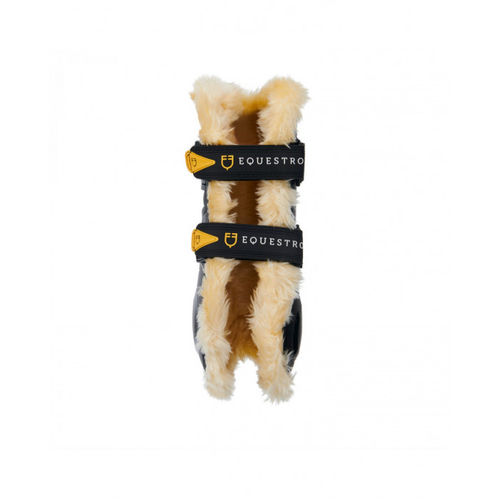 Protector y nudillos  Protectores de tendones Equestro Evolution con piel de cordero sintética 73,36 € Protector y nudillos  Protectores de tendones Equestro Evolution con piel de cordero sintética 73,36 €