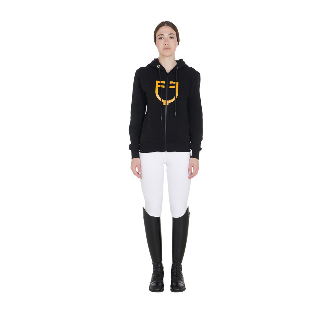 Sudadera  Felpa Donna Cotone Cappuccio E Logo Su Petto 64,75 € Sudadera  Felpa Donna Cotone Cappuccio E Logo Su Petto 64,75 €
