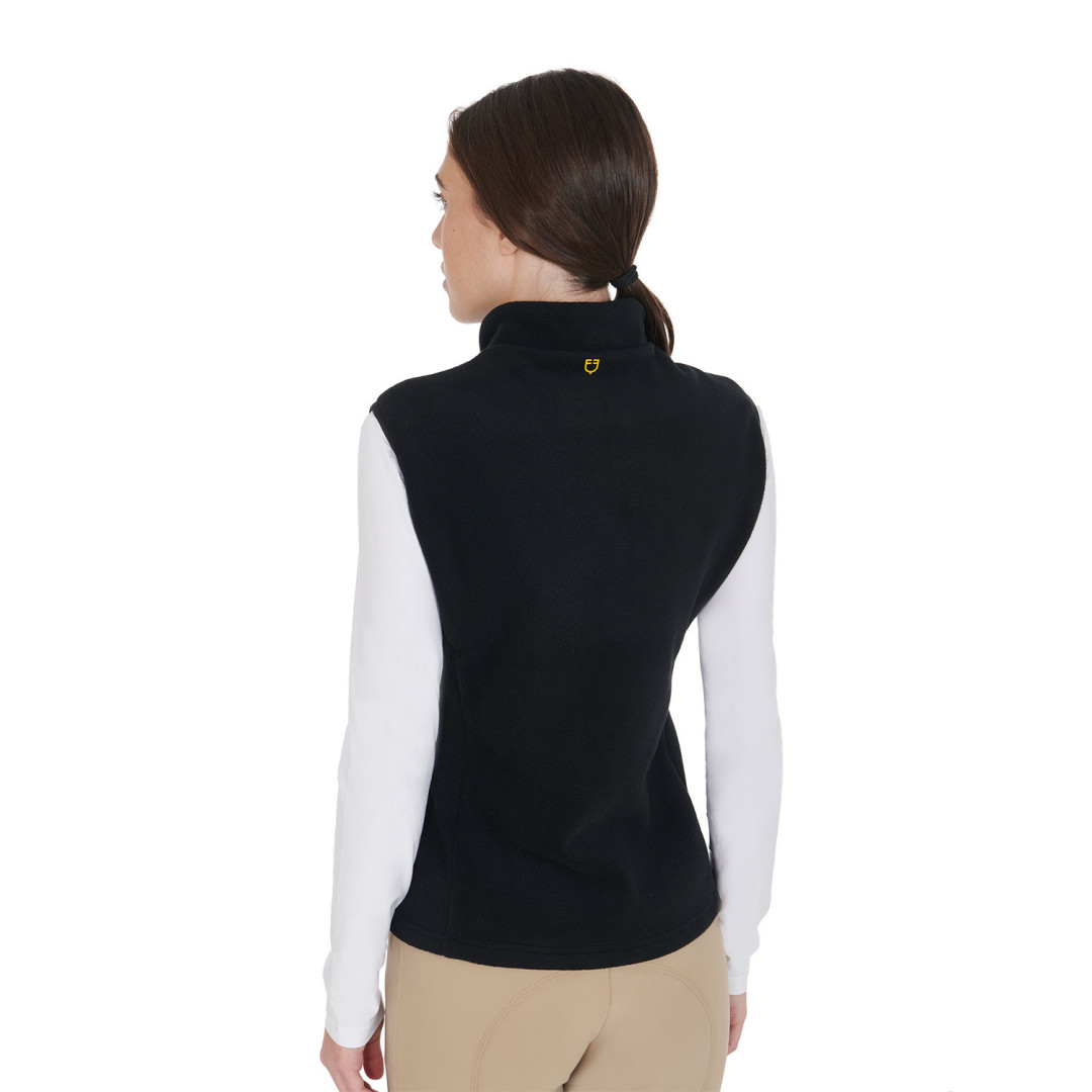 Ärmellos  Slim Fit Woman Ärmellos aus Fleece und technischem Gewebe 102,46 € Ärmellos  Slim Fit Woman Ärmellos aus Fleece und technischem Gewebe 102,46 €
