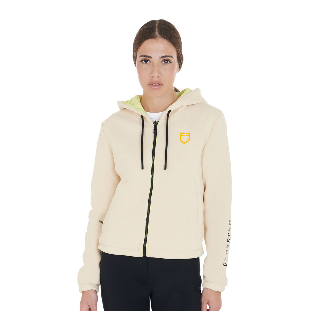 Oberbekleidung  Wendbare Damenjacke mit Reißverschluss und Kapuze 159,84 € Oberbekleidung  Wendbare Damenjacke mit Reißverschluss und Kapuze 159,84 €