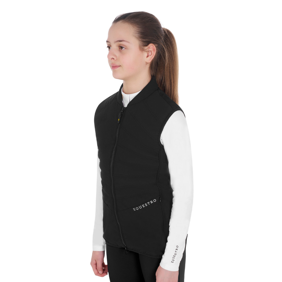 Sem mangas  Colete slim fit de menina sem mangas em tecido técnico 101,64 € Sem mangas  Colete slim fit de menina sem mangas em tecido técnico 101,64 €