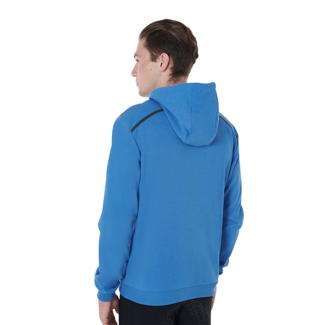 Sudadera  Sudadera de hombre con cremallera frontal y capucha. 110,66 €
