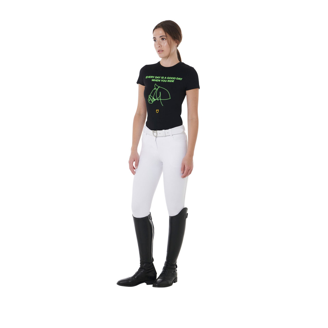 T-shirt  T-shirt donna slim fit con stampa fluorescente 48,36 €