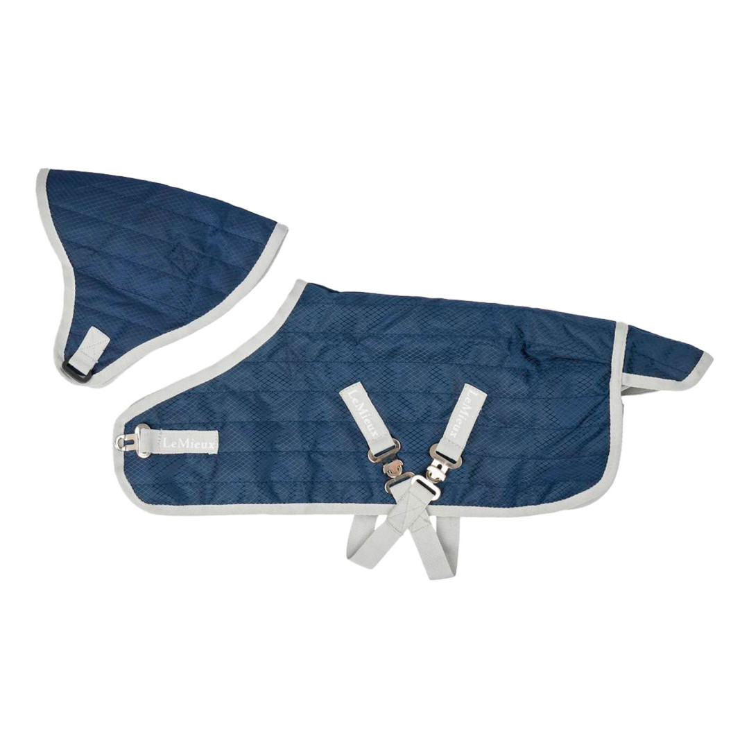 Giochi  TOY PONY STABLE-TEK RUG NAVY 35,66 € Giochi  TOY PONY STABLE-TEK RUG NAVY 35,66 €